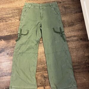 American Eagle soft cargo pants green
